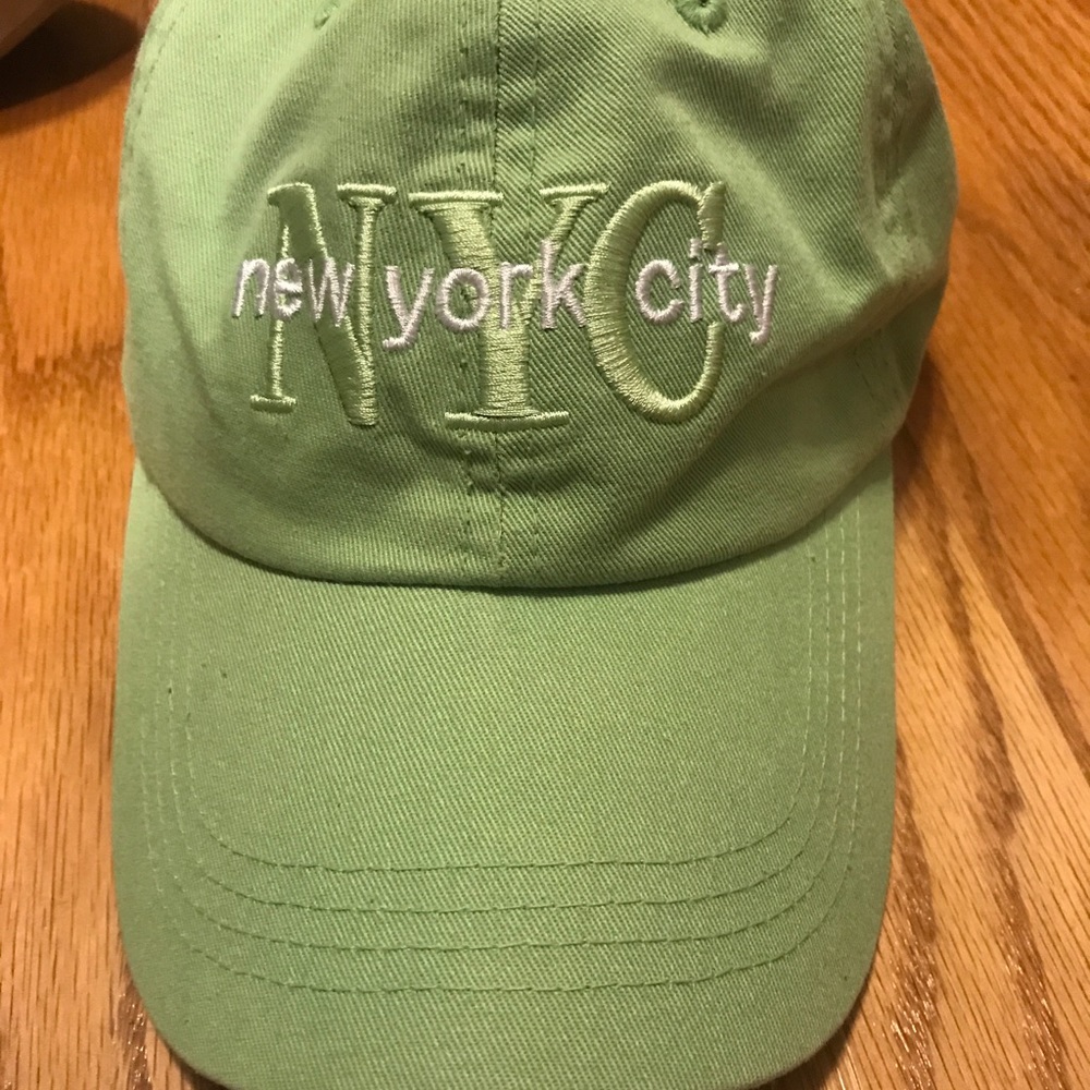new york city green hat